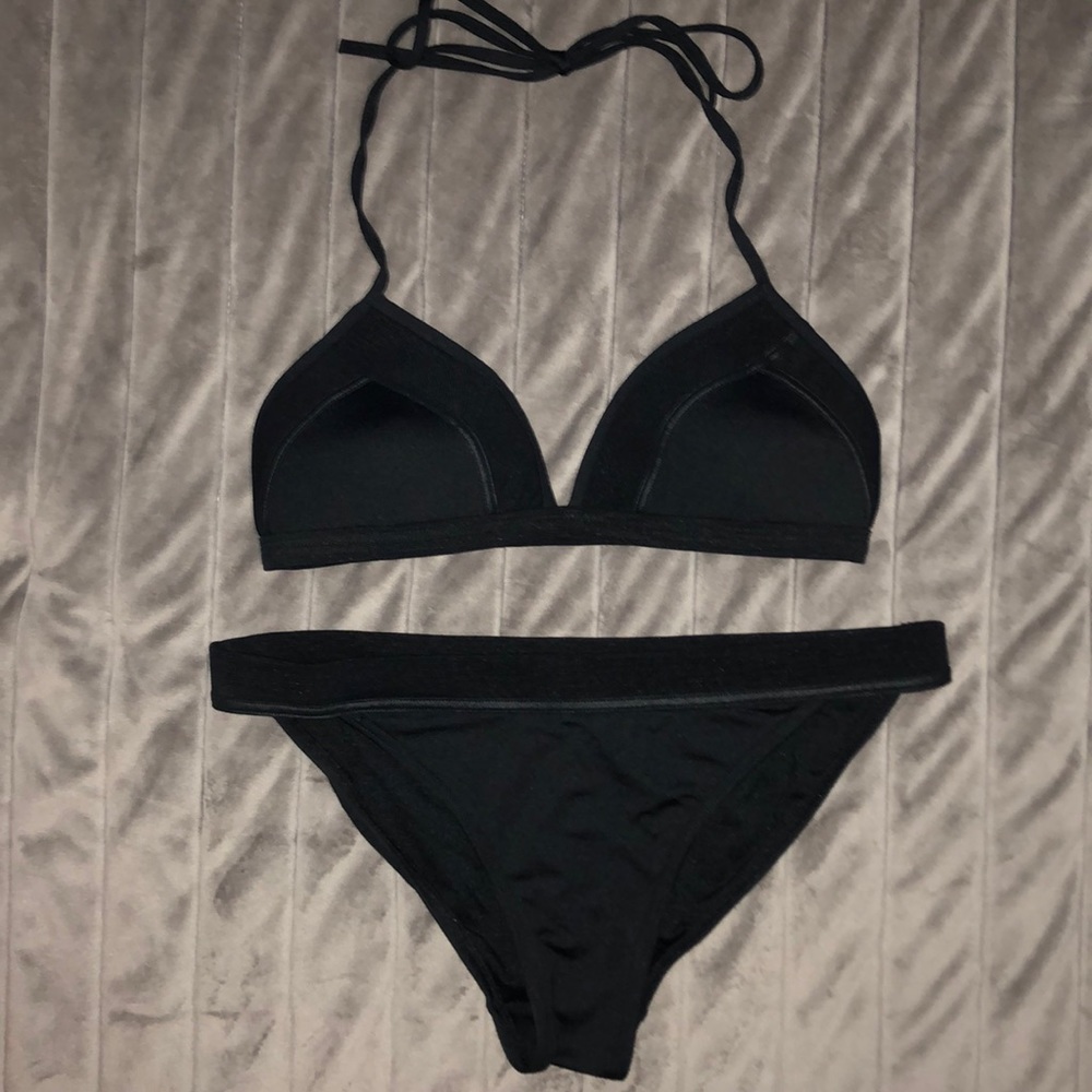 Black Bikini